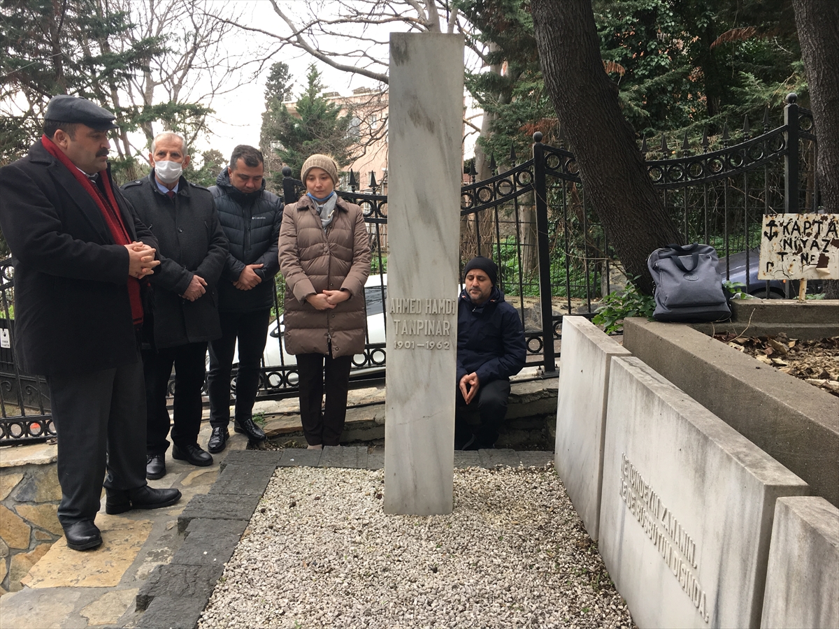 Ahmet Hamdi Tanpınar, vefatının 61. yıl dönümünde anıldı