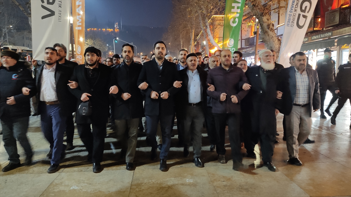 İsveç'te Kur'an-ı Kerim'in yakılması Kahramanmaraş'ta protesto edildi