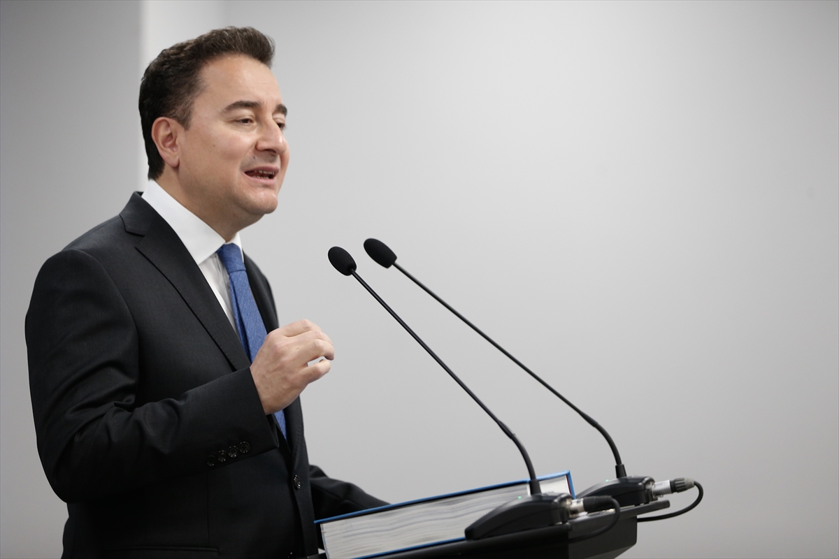 Babacan, "Toplantıya Aday Önerisiyle Gitmeyeceğiz"