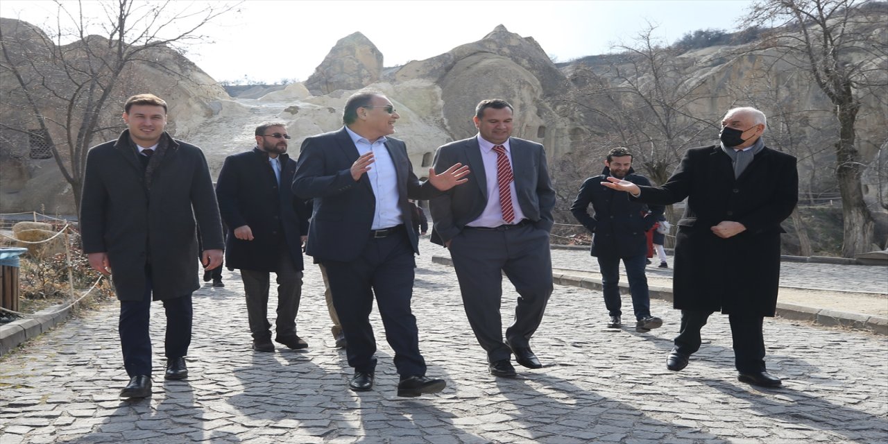 Paraguay heyeti Kapadokya'da turistik alanları gezdi.