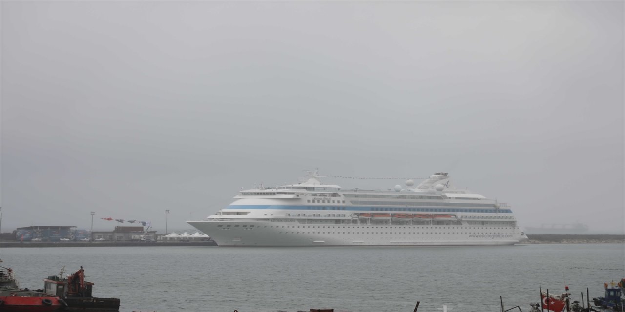 Ordu, yaklaşık 1,5 ayda kruvaziyerle gelen 2 bin turist ağırladı