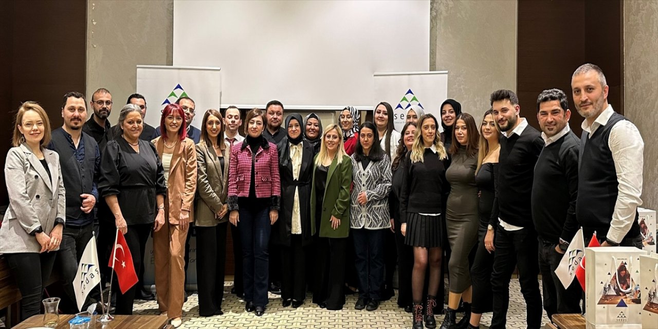 SEDAŞ'tan çağrı merkezi çalışanlarına ödül verildi.