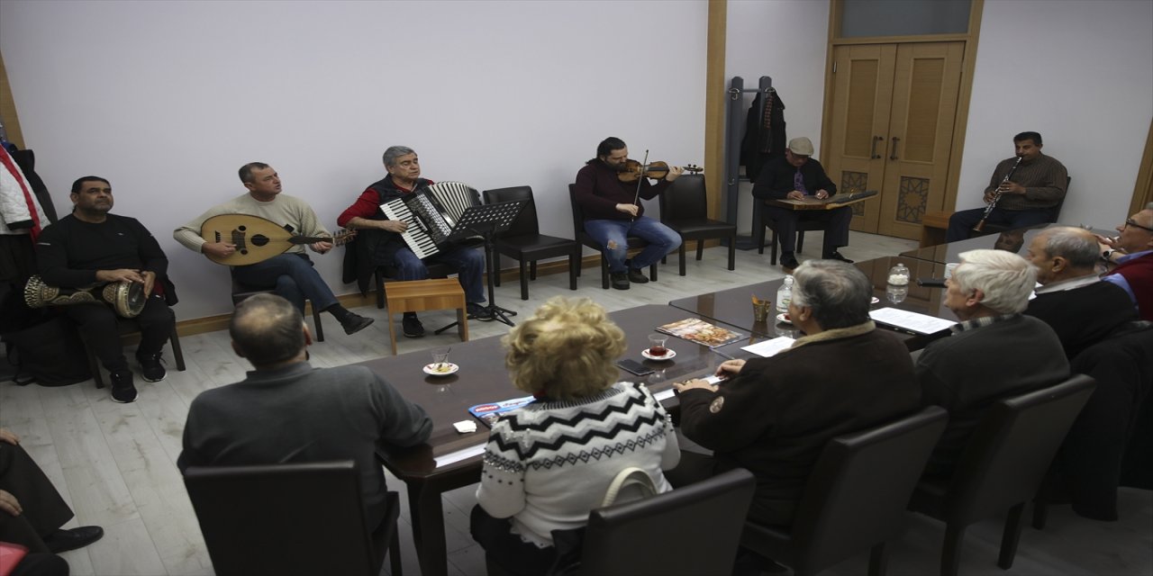 Batı Trakya Türkleri kültürlerini yaşatmayı sürdürüyor.