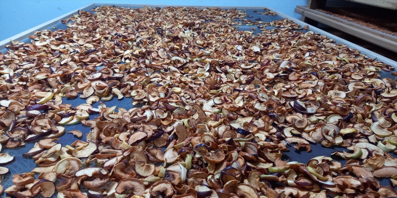 Kurdukları kooperatifle yöresel ürünlere değer kazandırıyorlar.