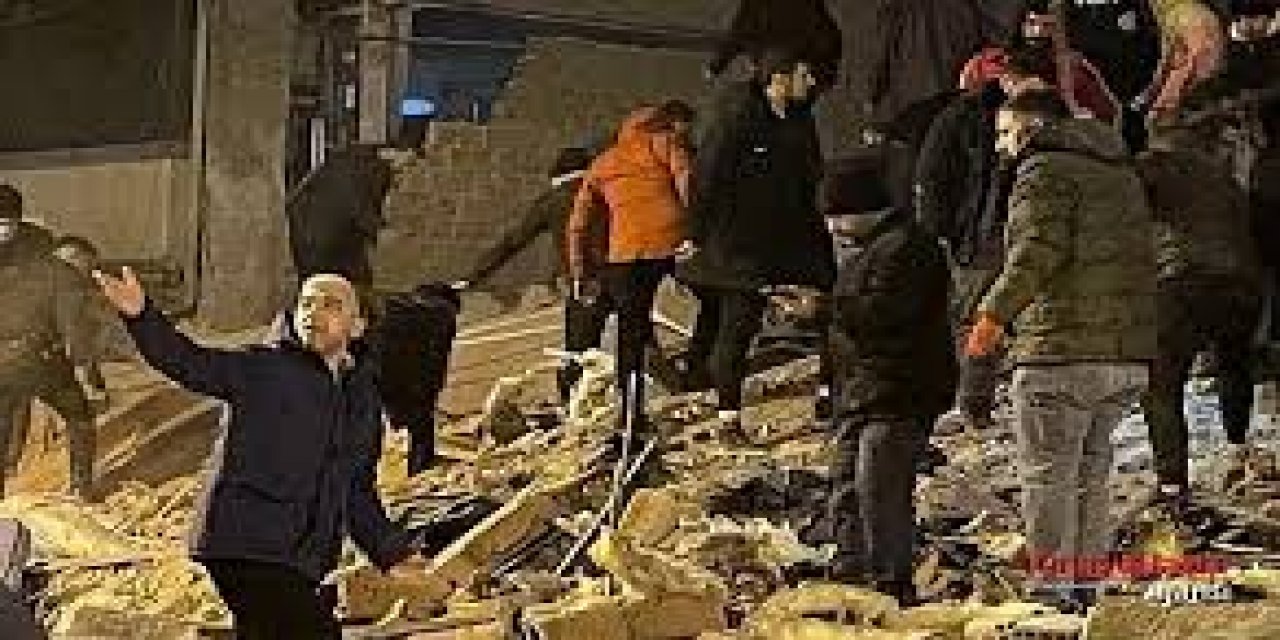 Gaziantep Nurdağı, enkaz altından 8 kişi kurtarıldı.