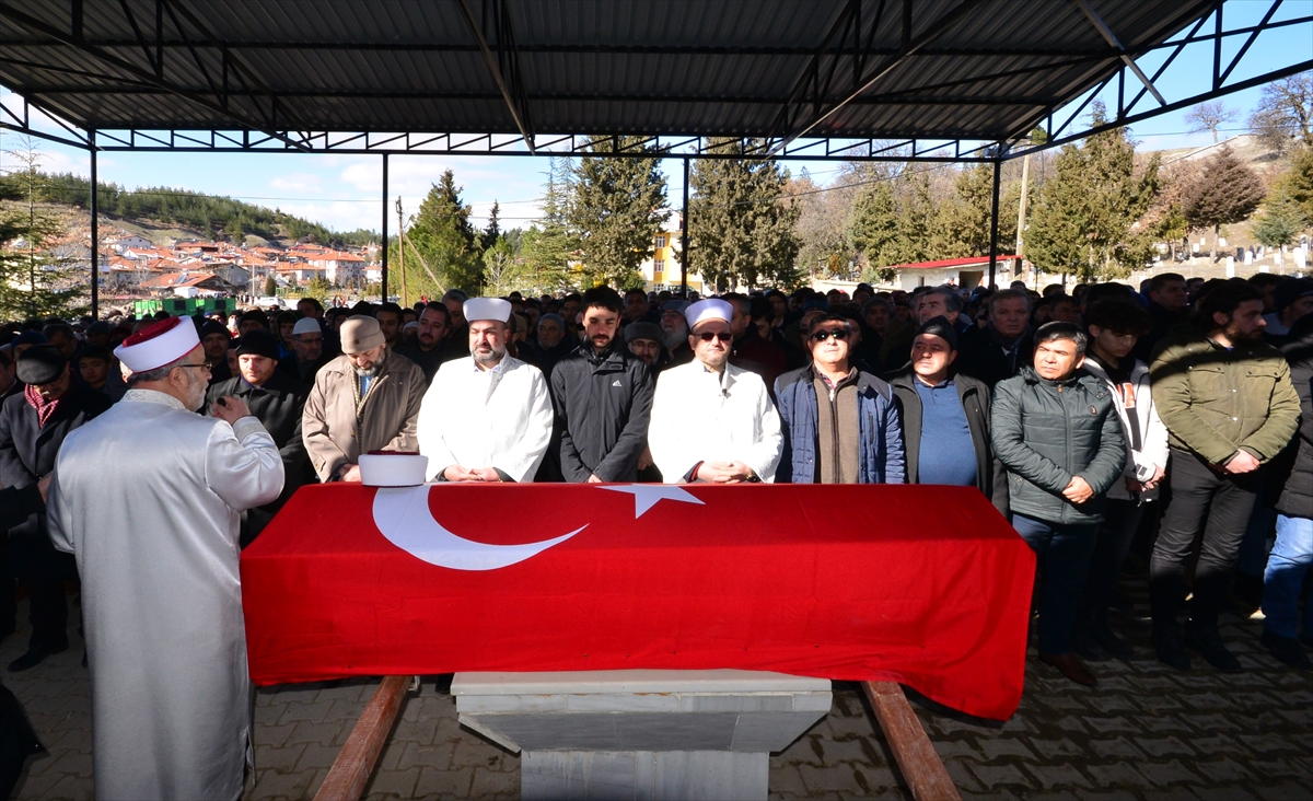 Depremde hayatını kaybeden Hatay Müftüsü Bilgili, Kütahya'da yolculuğuna uğurlandı