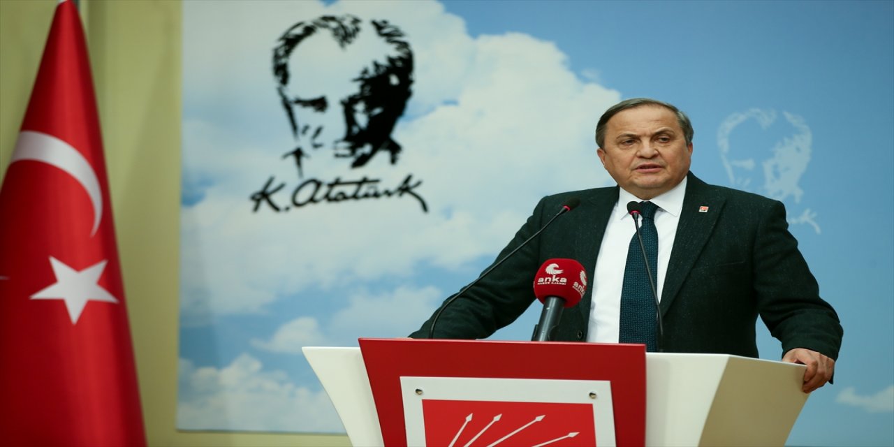 CHP Genel Başkan Yardımcısı Seyit Torun, basın toplantısında konuştu: