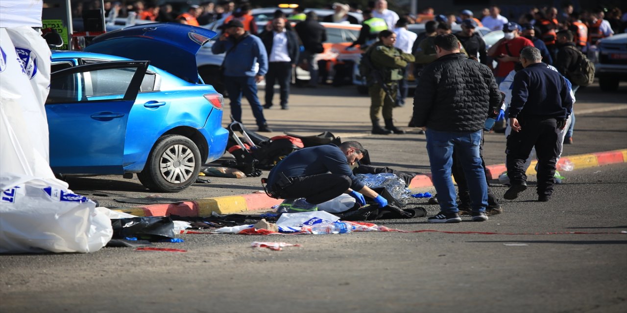 İşgal altındaki Doğu Kudüs’te yerleşim birimine yönelik saldırıda 2 İsrailli öldü