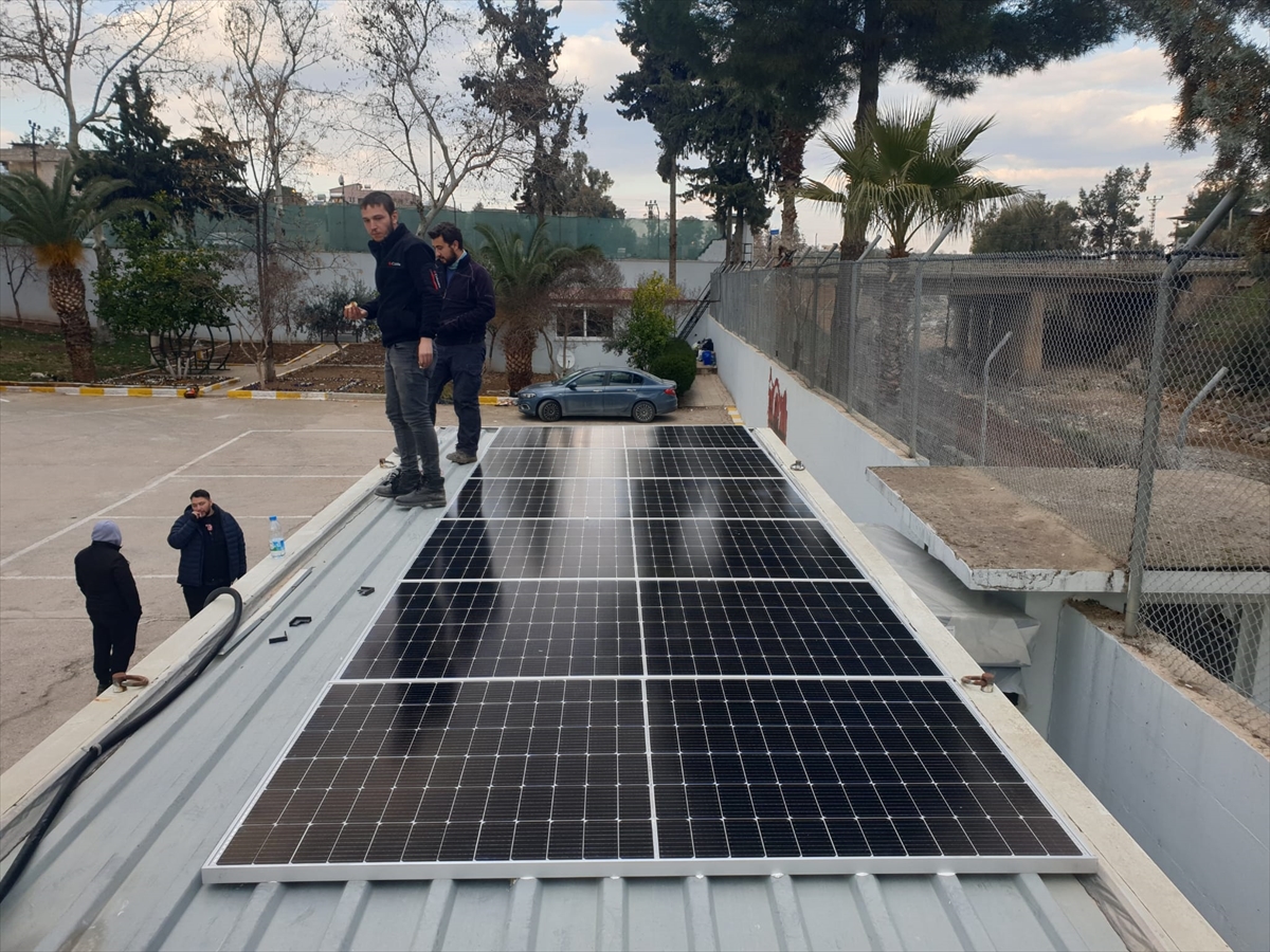 Güçlerini birleştirip deprem bölgesine enerji taşıdılar