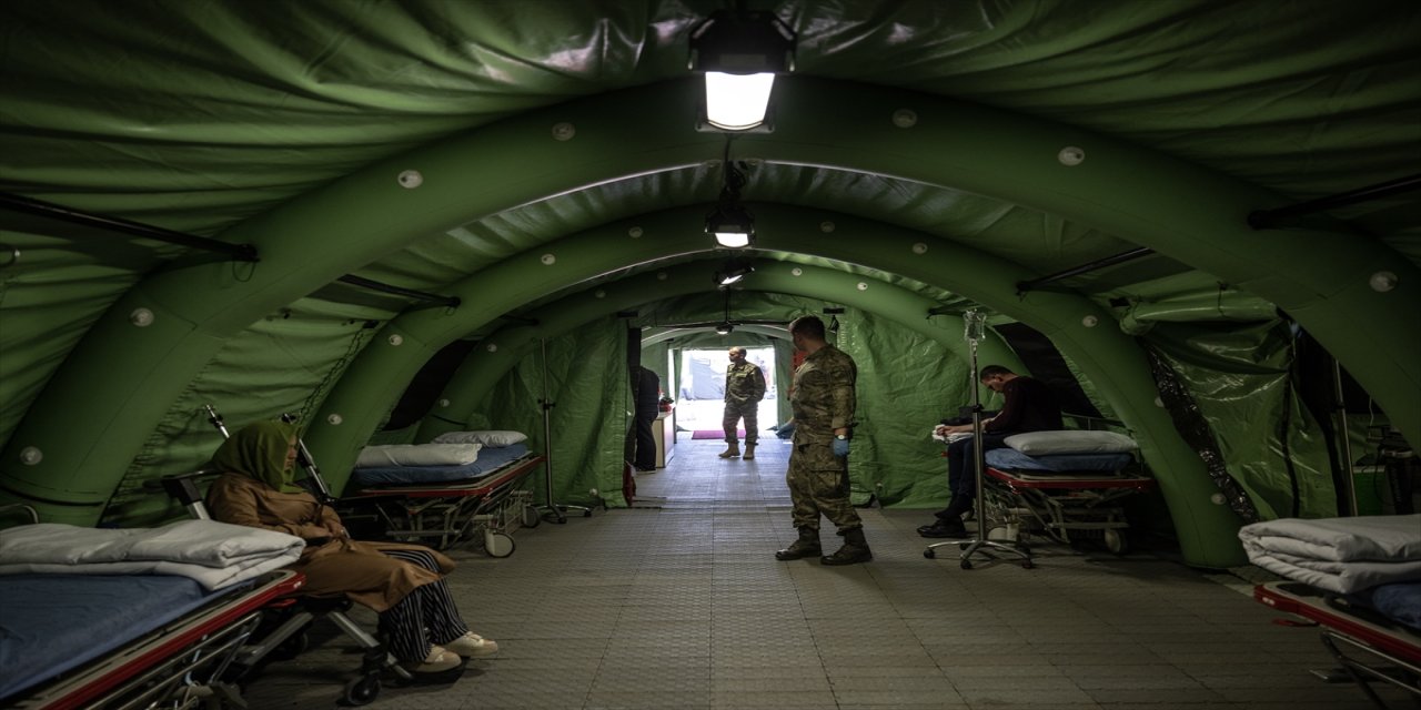 Türkiye ve Azerbaycan yaraları sarmak için omuz omuza.