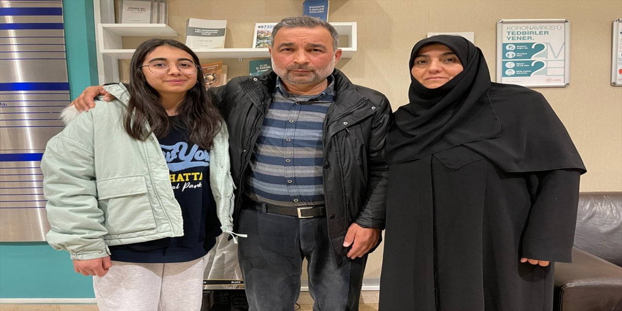 Kıyafet değiştirmeye geldiği evinin kapısı açılmayınca ikinci depremden kurtuldu