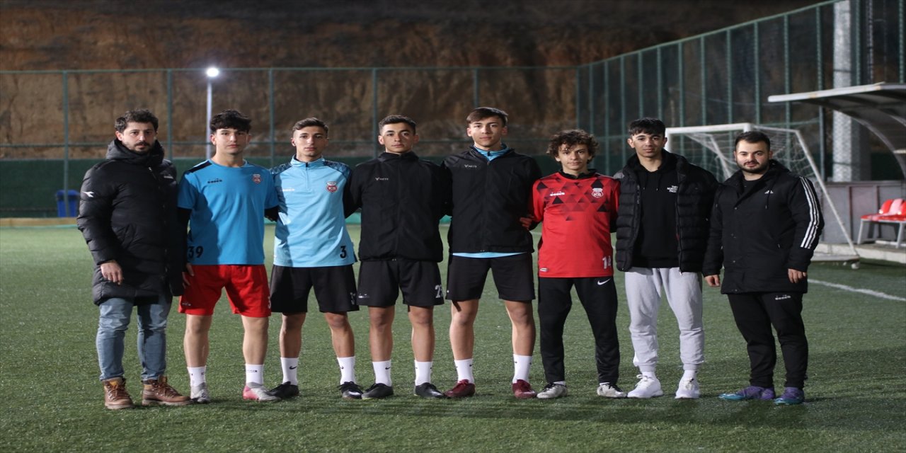 Kastamonuspor, kapılarını Hataylı altyapı futbolcularına açtı.