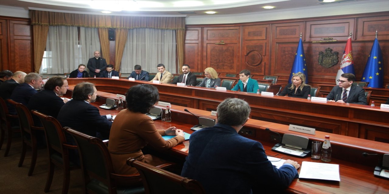 Sırbistan, AB'nin desteğiyle Belgrad-Niş hızlı tren hattı inşa edecek.