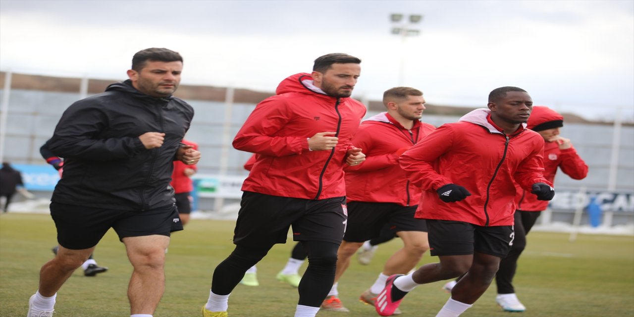 Sivasspor, Fiorentina maçının hazırlıklarını sürdürdü