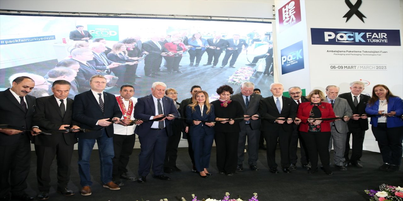 İzmir'de dört fuar kapılarını açtı