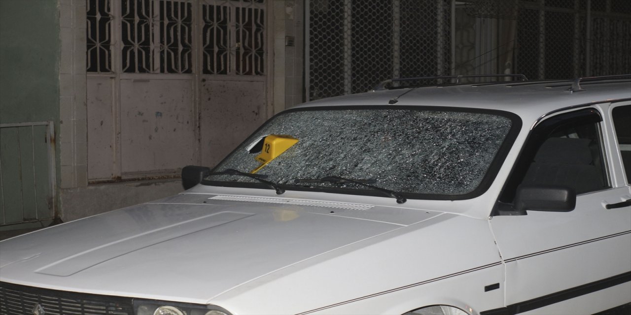 Uşak'ta silahlı kavgada vücuduna saçma isabet eden 5 kişi yaralandı