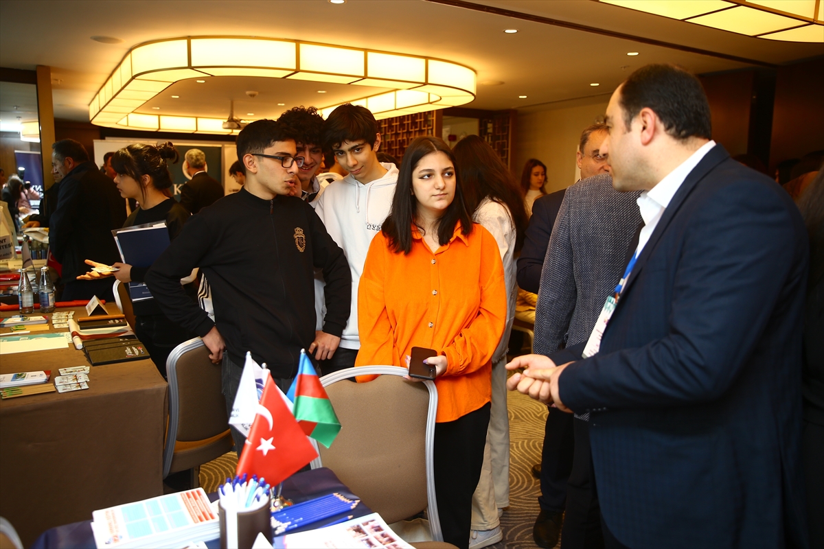 Kafkasya Üniversiteler Birliği, Bakü'de eğitim fuarı düzenledi