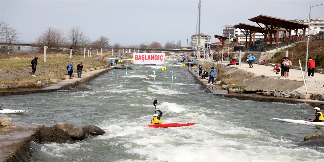 Akarsu Kano Milli Takımı Aday Kadro Yarışları yapıldı.