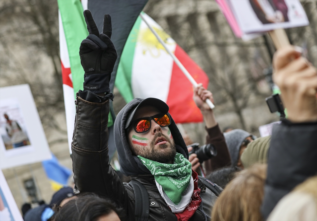 Washington'dan İran'daki protestolara destek yürüyüşü