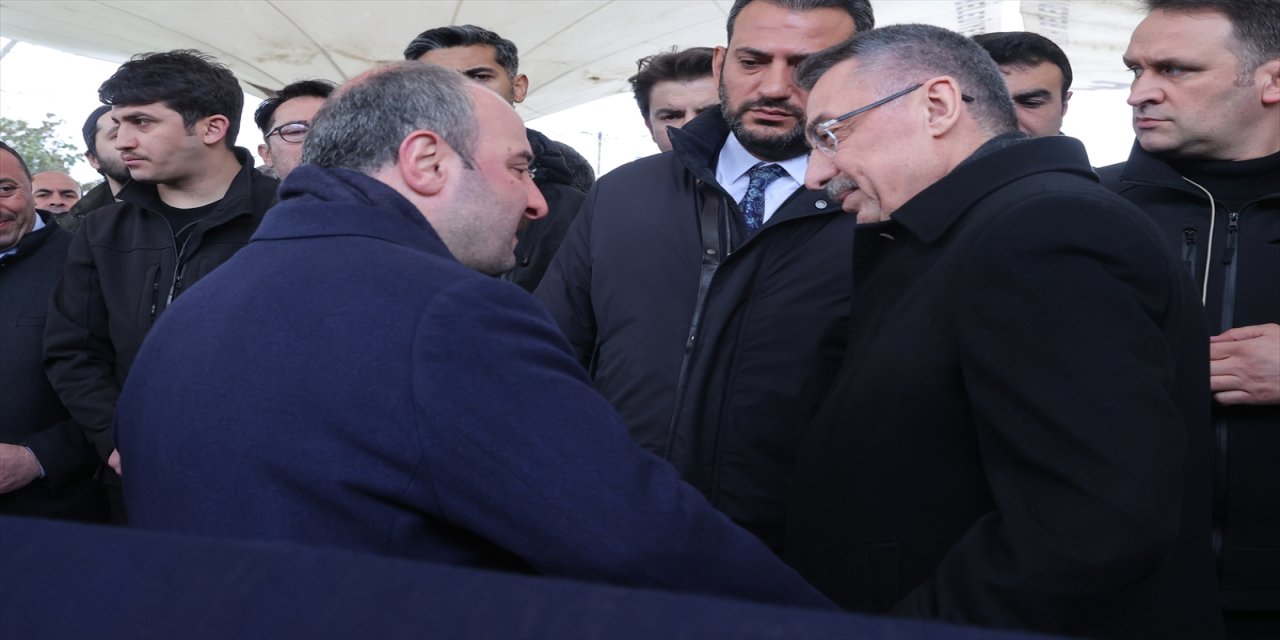 Sanayi ve Teknoloji Bakanı Varank'ın babası, son yolculuğuna uğurlandı