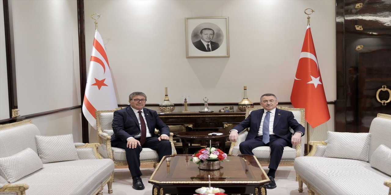 Cumhurbaşkanı Yardımcısı Oktay, KKTC Başbakanı ile görüştü.