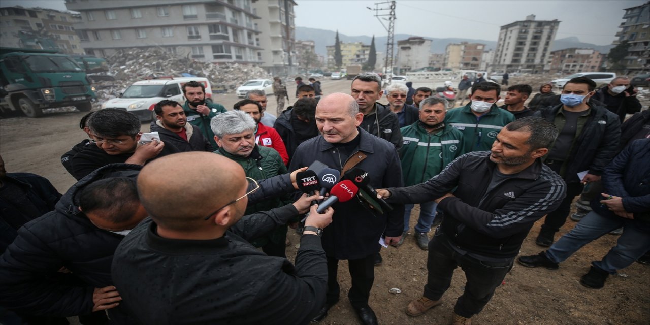İçişleri Bakanı Soylu, Hatay'da açıklamalar yaptı.