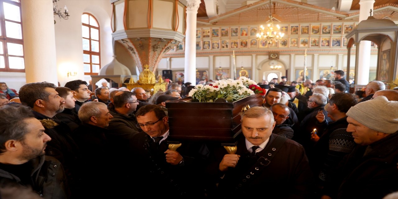 Edirne'de Ortodoks Kilisesi rahibi son yolculuğuna uğurlandı.