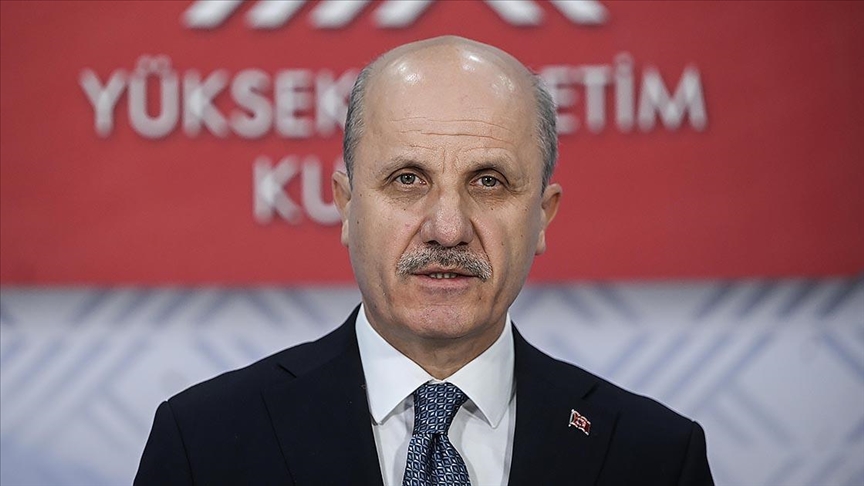 Depremlerde 1423 Üniversite Öğrencisi Hayatını Kaybetti