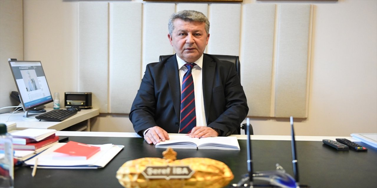 Doç. Dr. Şeref İba, Cumhurbaşkanı Erdoğan'ın adaylığına yönelik itirazları değerlendirdi: