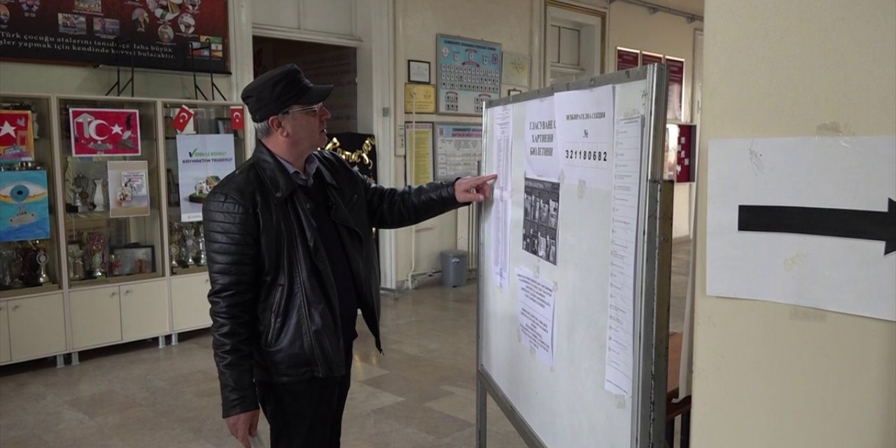 Bulgaristan'daki erken seçim kapsamında Bursa ve çevre illerde oy verme işlemi sürüyor