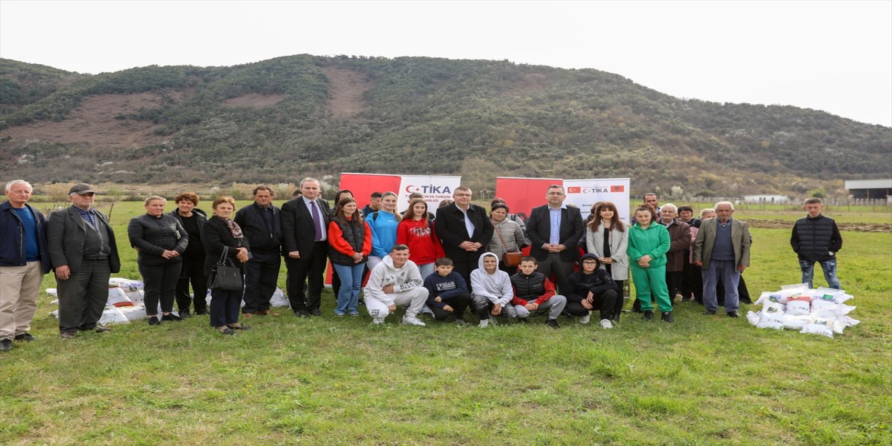 TİKA'dan ihtiyaç sahibi ailelere tarımsal destek.