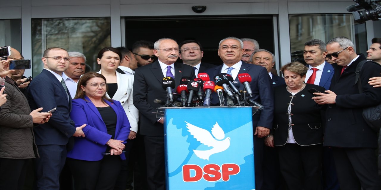 CHP Genel Başkanı Kılıçdaroğlu, DSP Genel Başkanı Aksakal'ı ziyaret etti