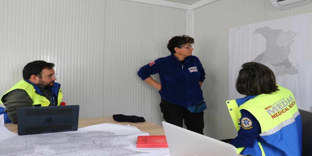 "Afet Sağlık Haritası" depremzedeler ve görevlilerin hizmetinde