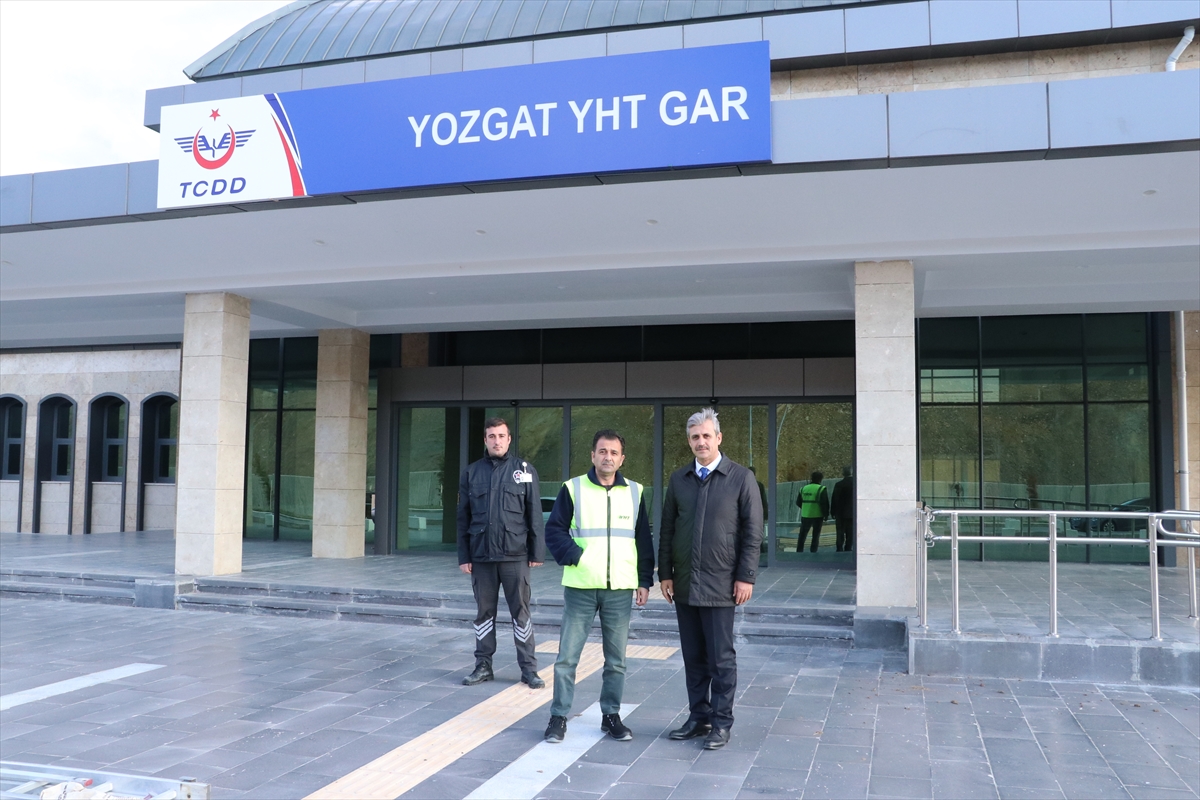 Sivas, Yozgat ve Kırıkkale'yi YHT heyecanı sardı