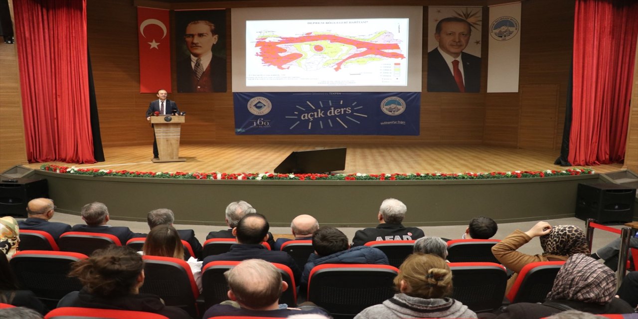 "En İyi Narkotik Polisi Anne" semineri