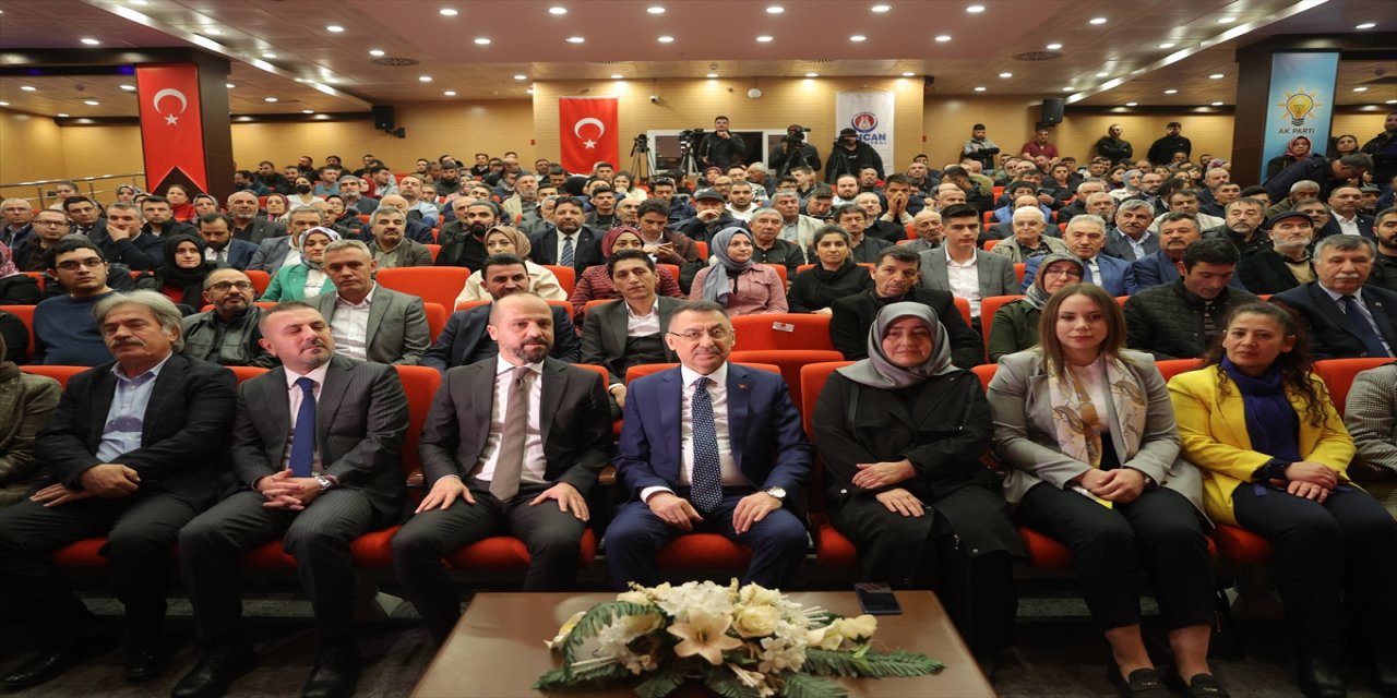 Cumhurbaşkanı Yardımcısı Oktay, "Sincan Sivil Toplum Kuruluşları Buluşması"nda konuştu