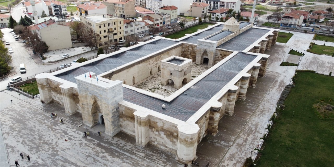 Sultanhanı Kervansarayı'na yıl içinde 750 bin ziyaretçi bekleniyor.