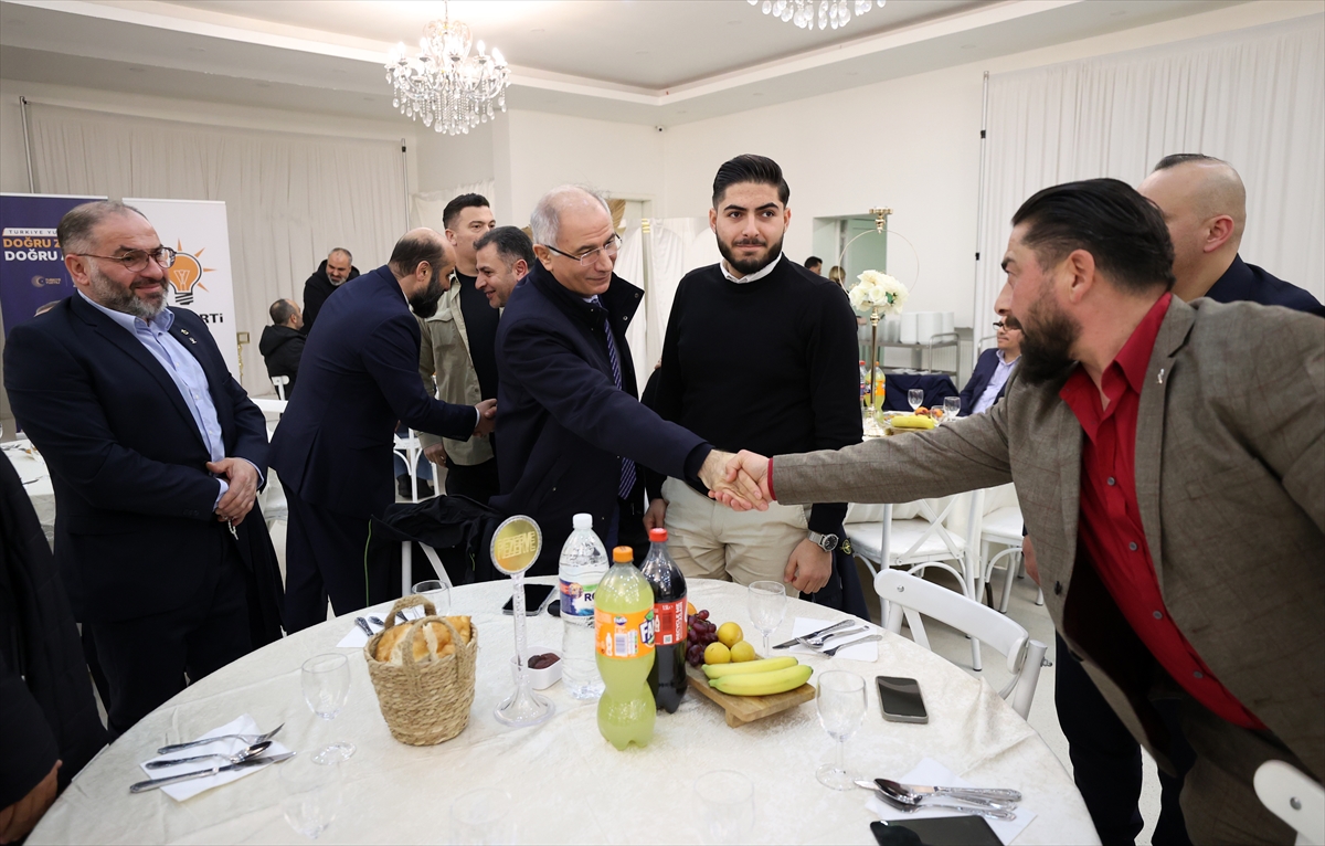 UID Belçika, Brüksel'de iftar verdi