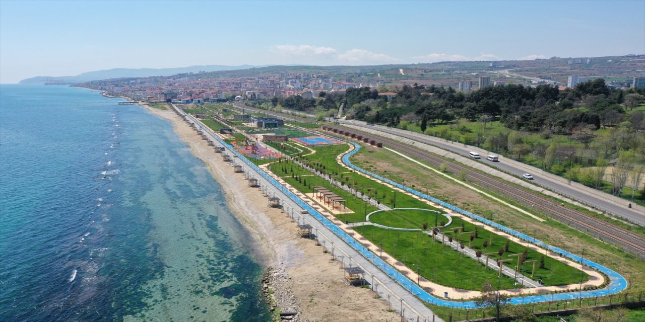Tekirdağ'da "Süleymanpaşa Millet Bahçesi" çalışmaları bitti.