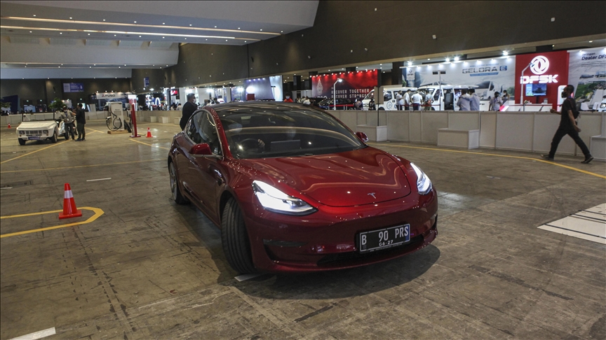 Tesla'nın Model Y'nin  fiyatı ortalama araç fiyatının altında