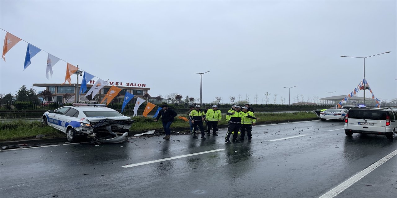 Rize'deki trafik kazasında 2 kişi yaralandı.
