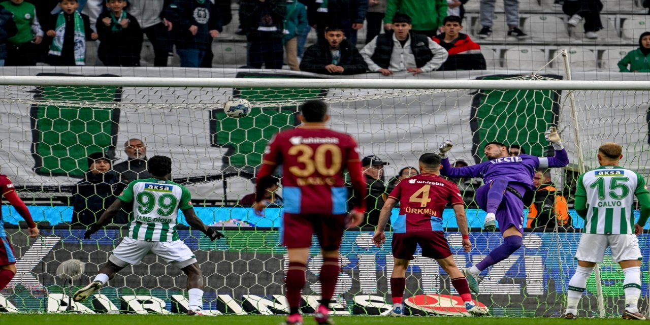 Konyaspor-Trabzonspor maçın ardından teknik adamlar konuştu: