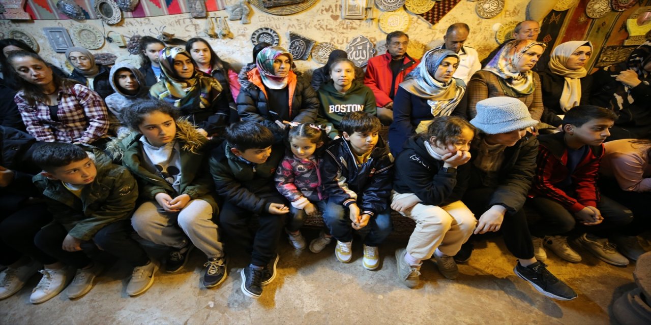 Hataylı afetzede 90 çocuk Kapadokya gezisi yaptı.