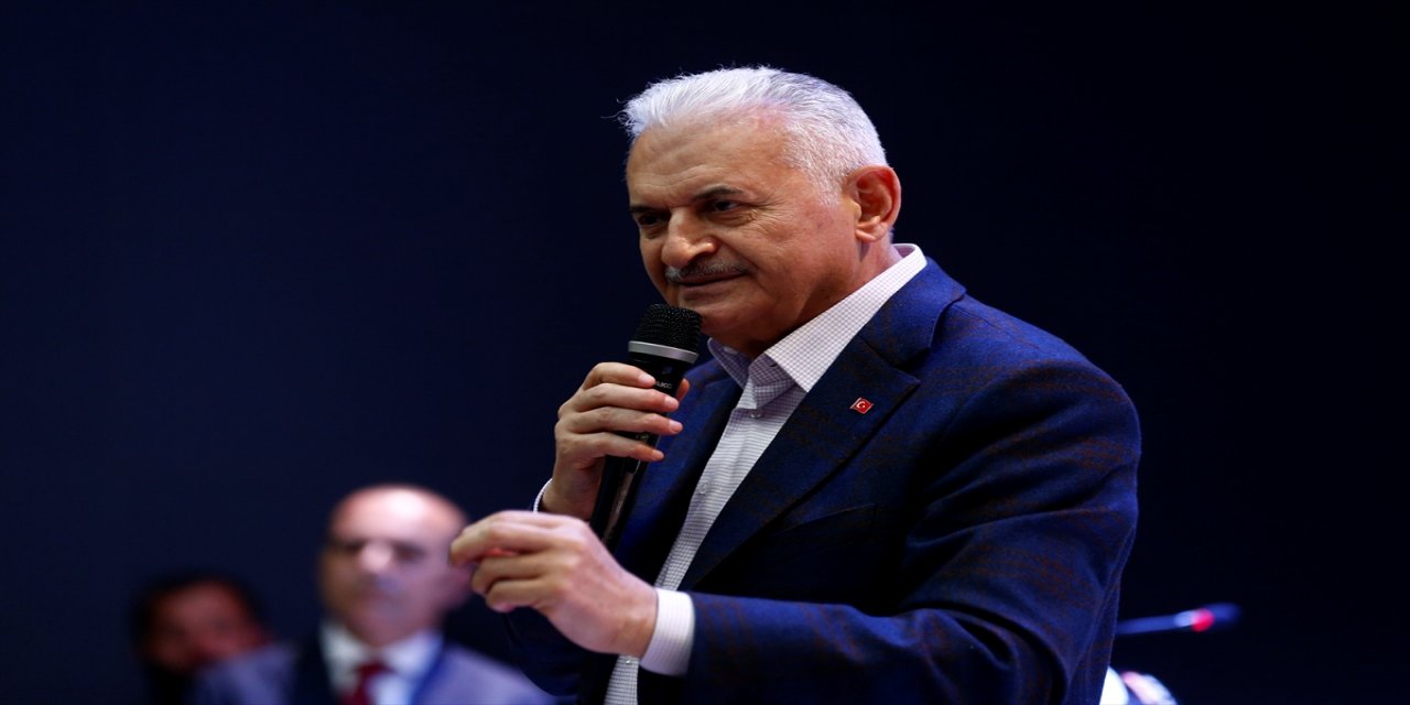 Binali Yıldırı Niğde'de konuşma yaptı.