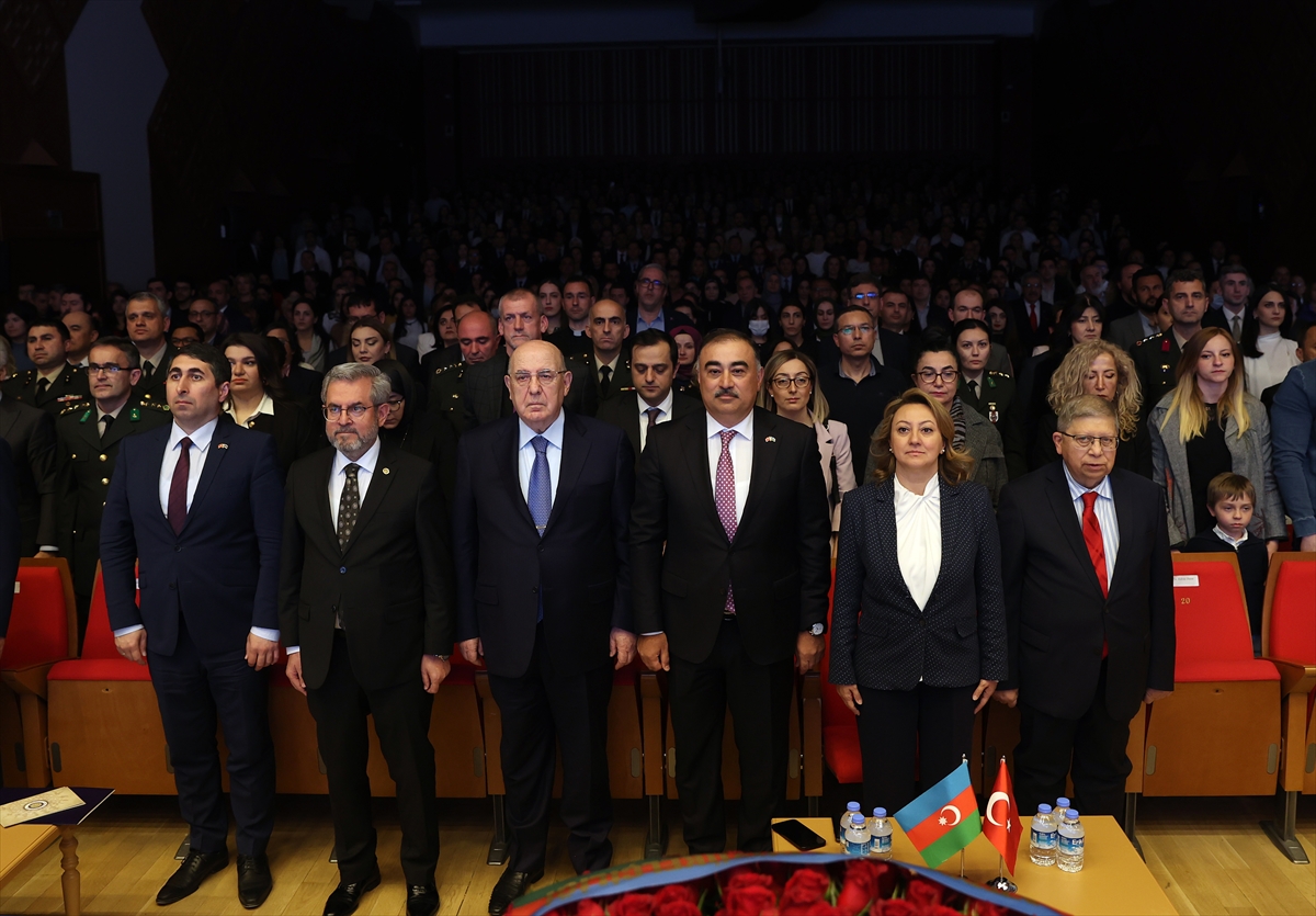 Azerbaycan'ın ulusal lideri Haydar Aliyev'in doğumunun 100. yılı dolayısıyla Ankara'da etkinlik düzenlendi