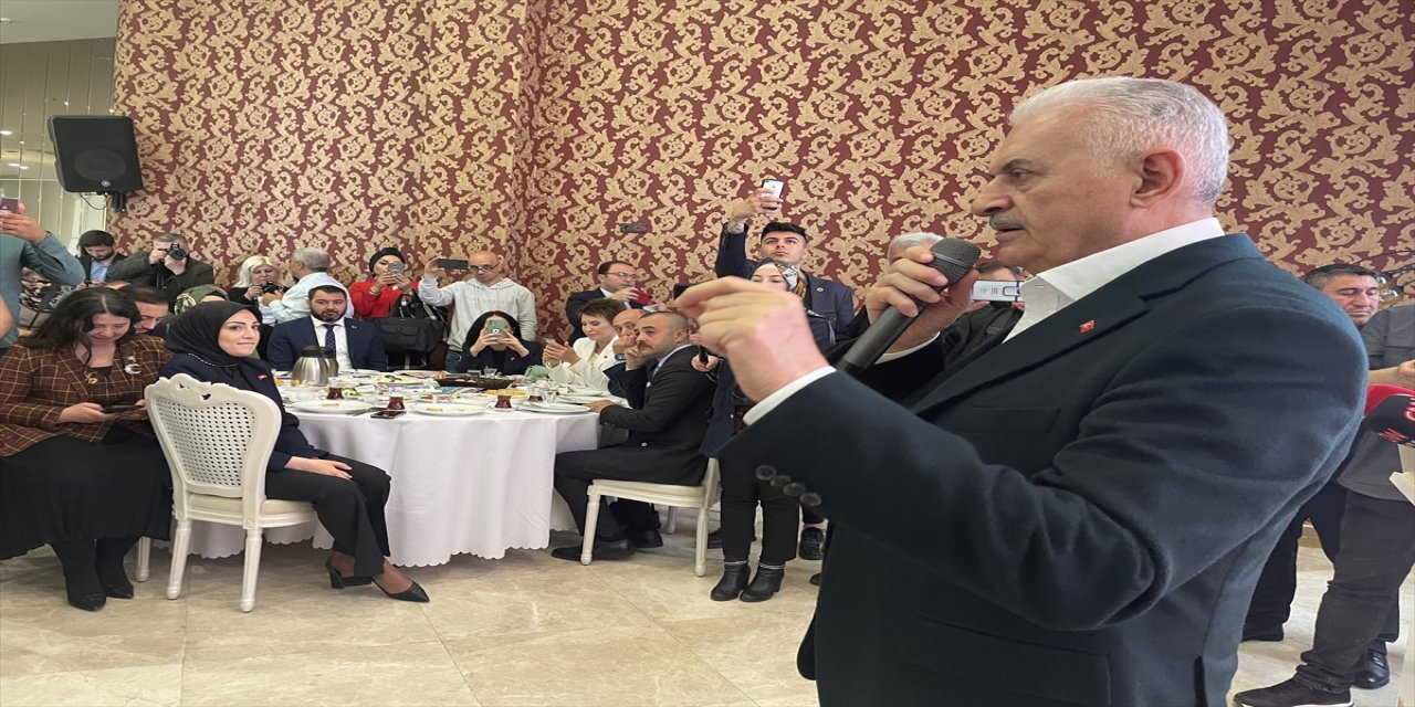 AK Parti Genel Başkanvekili Binali Yıldırım, Çekmeköy'de konuştu: