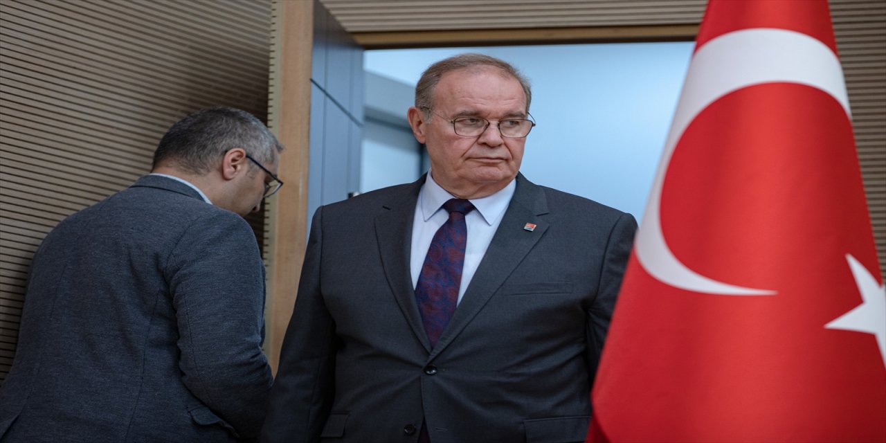 CHP Sözcüsü Öztrak, basın toplantısı düzenledi: