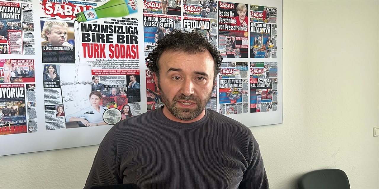 Alman polisinden "terörist muamelesi" gören Türk gazeteciler.