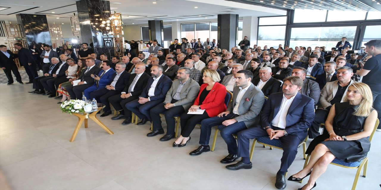 Van Gölü kıyısında 157 yatak kapasiteli otel hizmete açıldı.