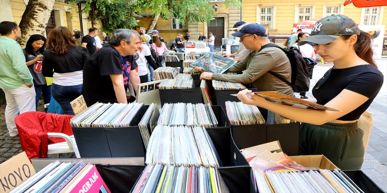 Sırbistan'da Balkan Gramofon Plağı Forumu düzenlendi.